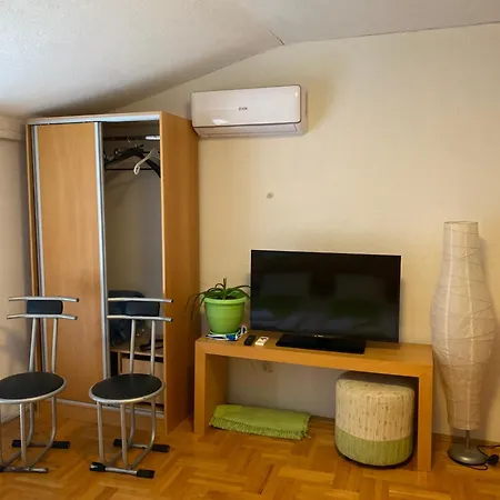 Appartement Modern In *